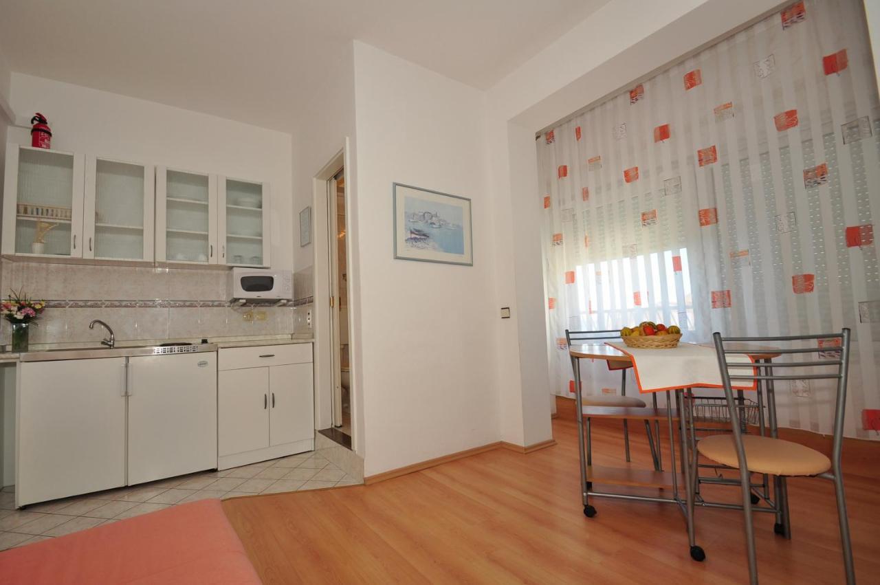 Anastazija Sea View Apartman Omiš Kültér fotó